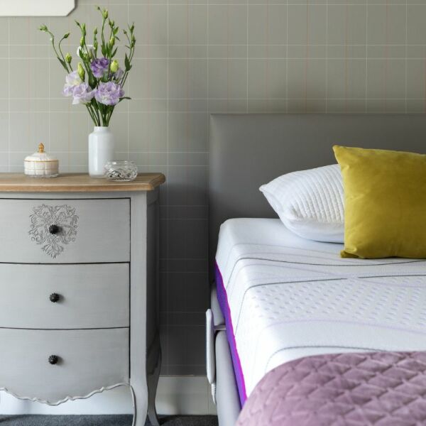 iCare IC333™ Homecare Bed