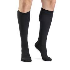 Sigvaris Dynaven 920 Opaque Men's 20-30mmHg Calf Closed Toe Black SS