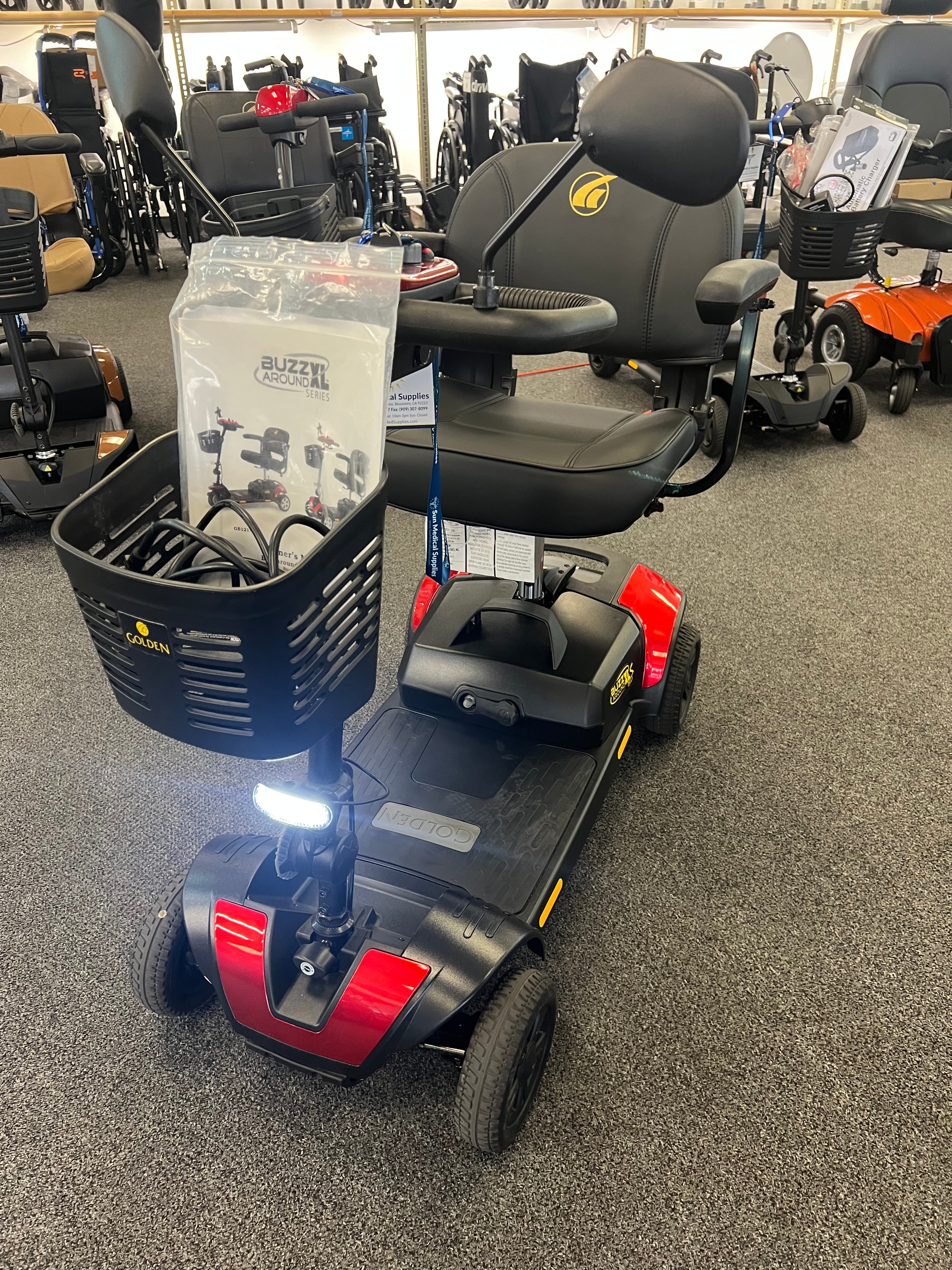 Preowned Golden Buzzaround XLS-HD 4-Wheel GB124A-SHZ