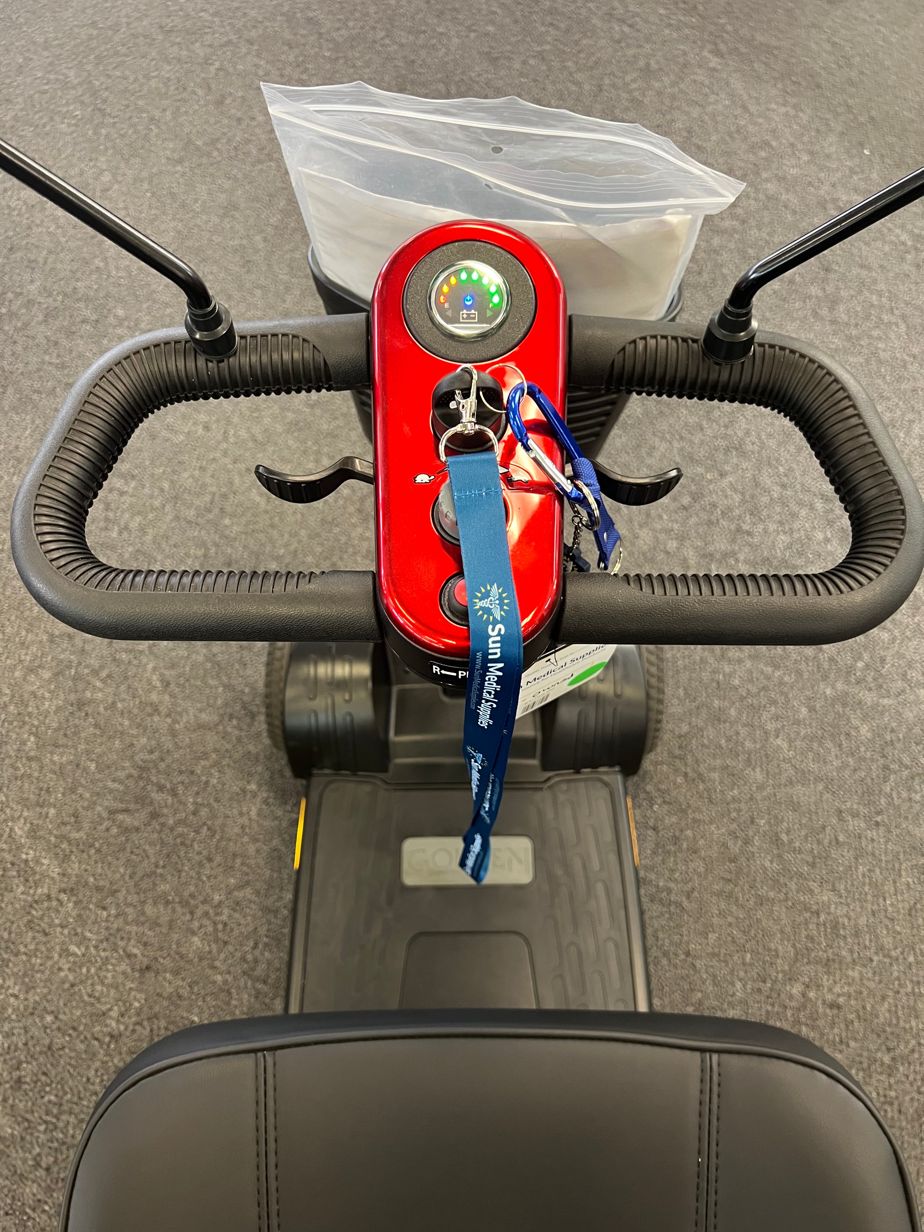 Preowned Golden Buzzaround XLS-HD 4-Wheel GB124A-SHZ