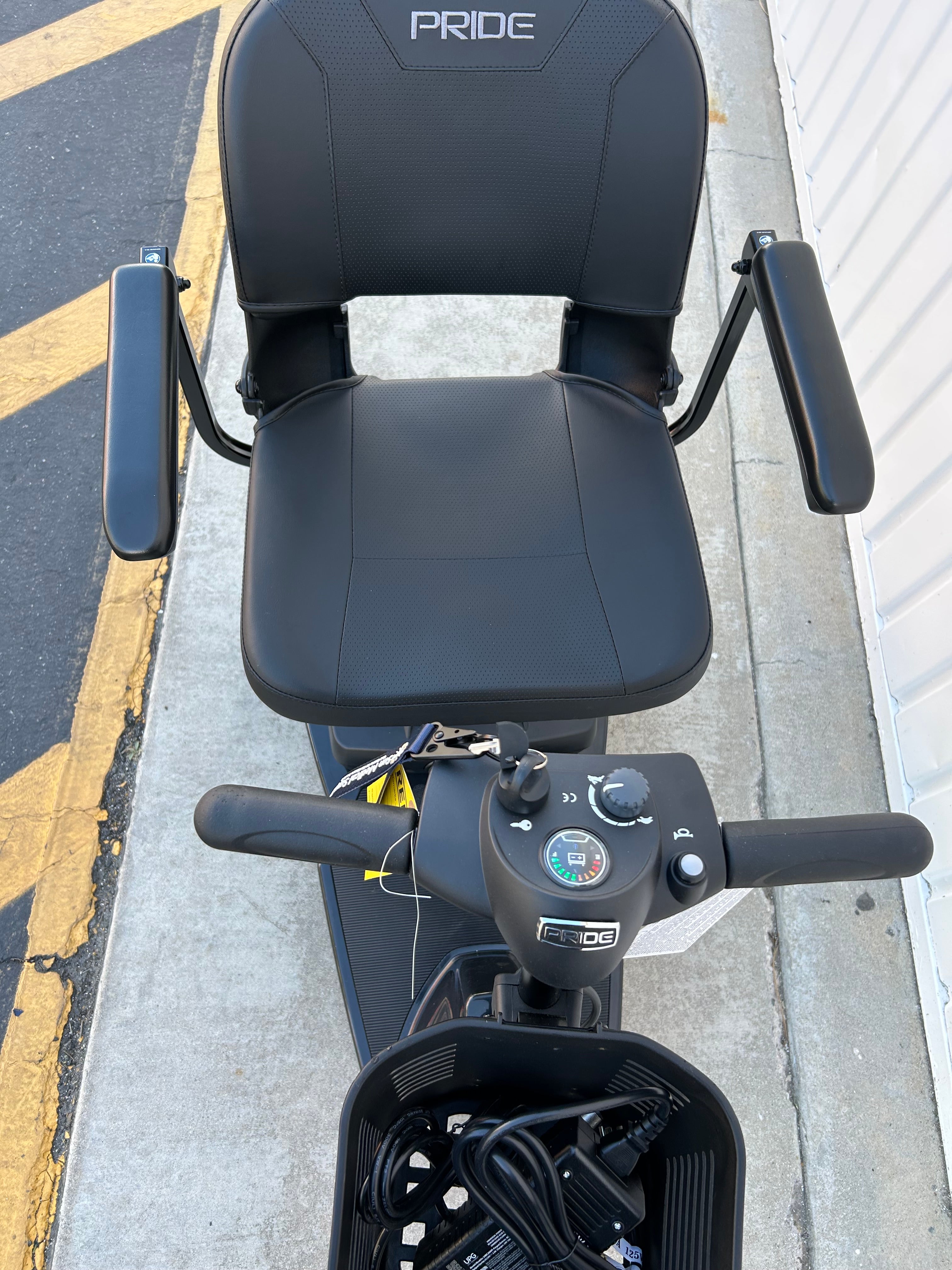 Pre-Owned Pride Go Go Ultra X