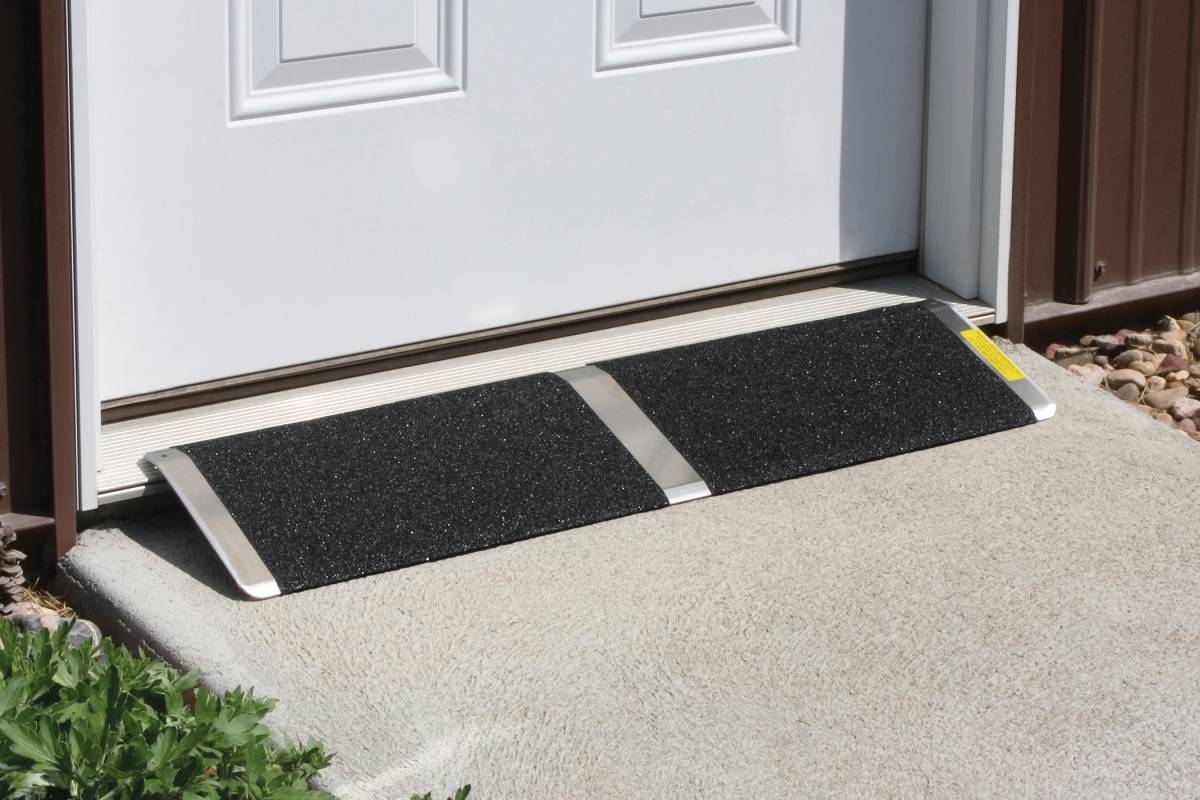 PVI Standard Threshold Ramp – Sun Medical Supplies